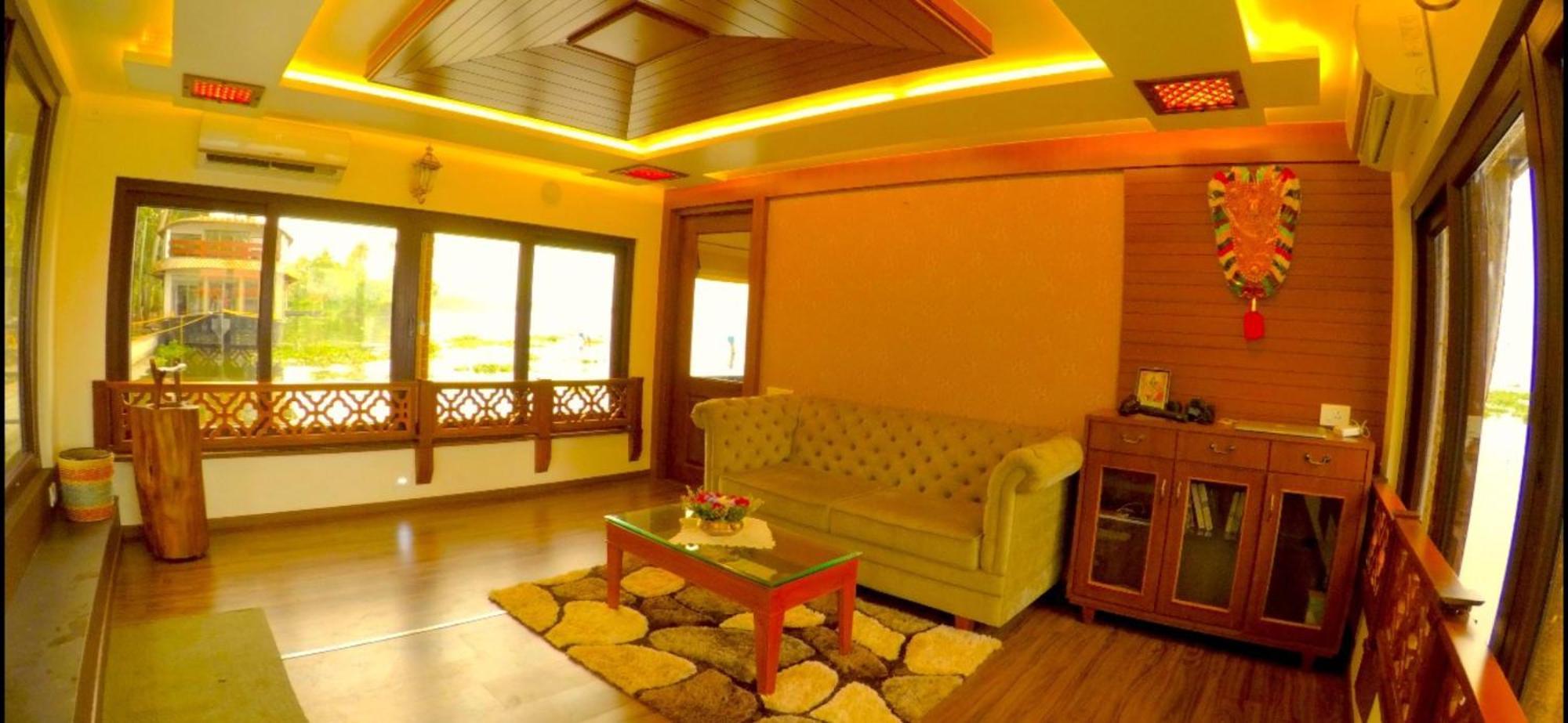 Отель Victoria Houseboats Alappuzha Экстерьер фото